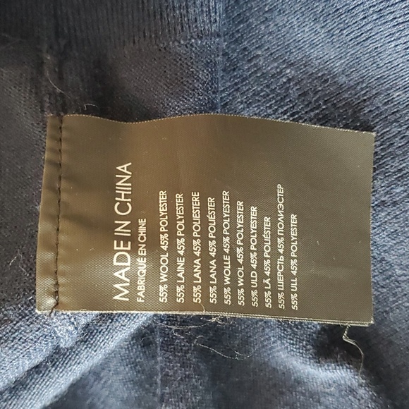 Club Monaco Cardigan Sweater - Picture 4 of 4